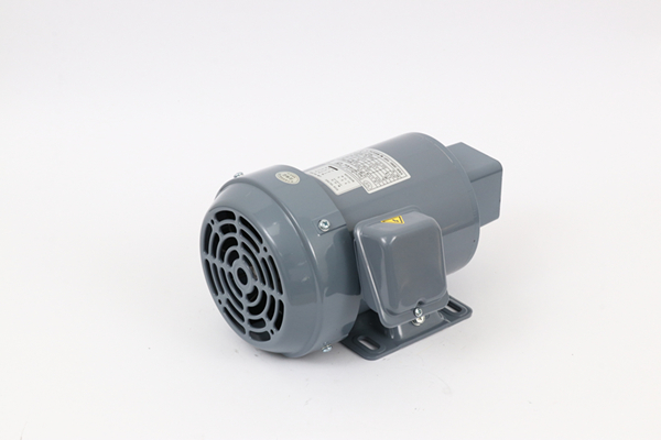 三相交流電機(jī)運(yùn)行期間噪音大是怎么回事？