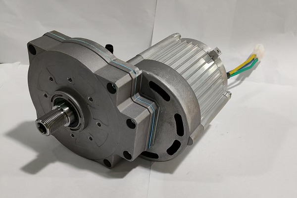 直流無刷電機(jī)參數(shù)怎么看？三元告訴你！